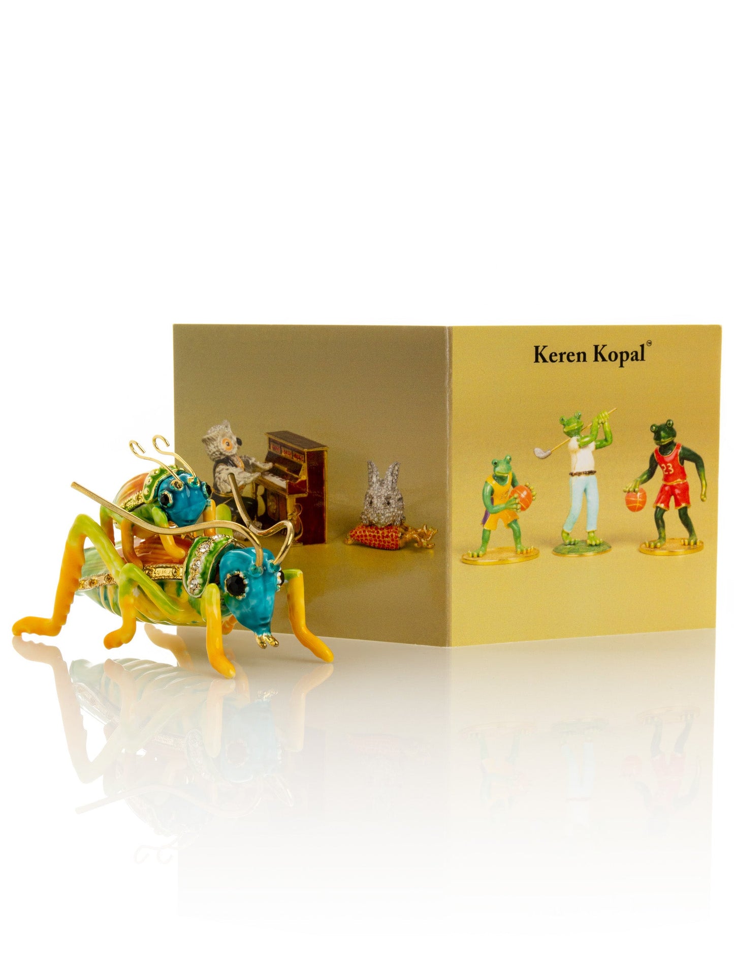 Keren Kopal Grasshopper with baby on the back