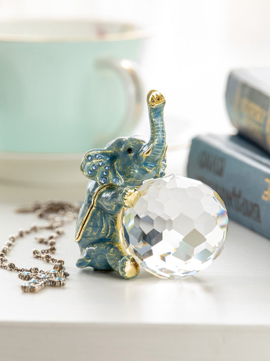 Keren Kopal Elephant on Crystal