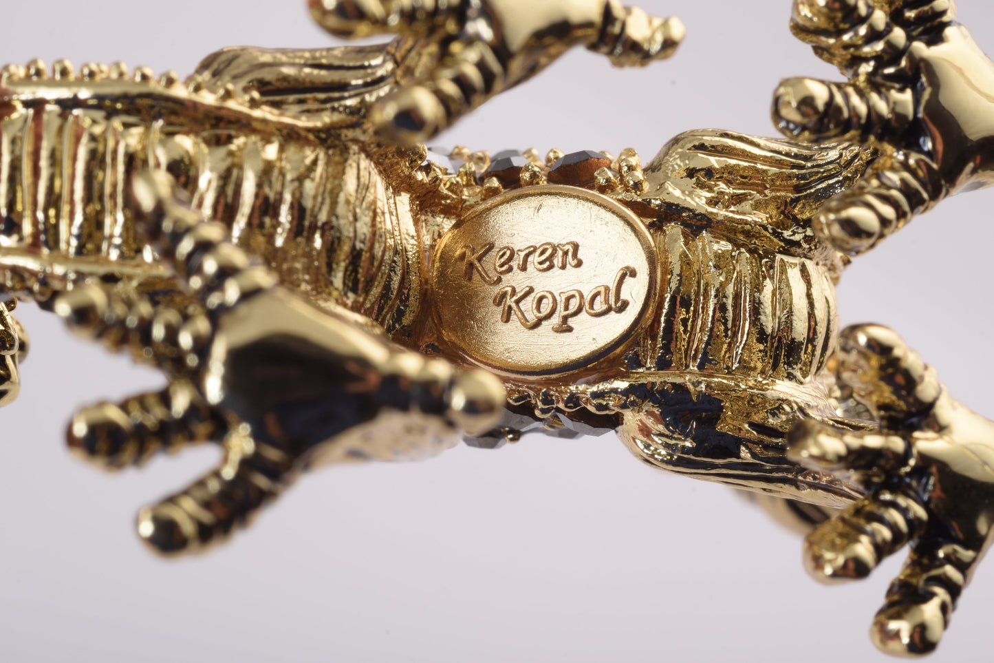 Keren Kopal Golden Black Dragon