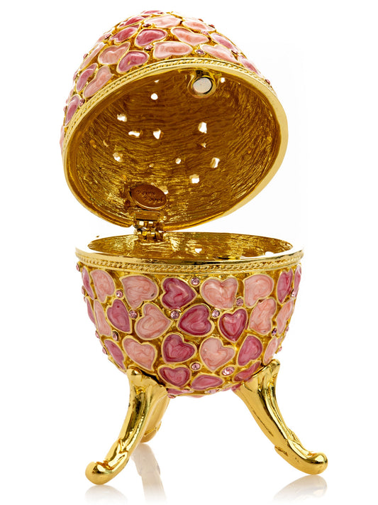 Keren Kopal Pink egg decorated with hearts valentine's day