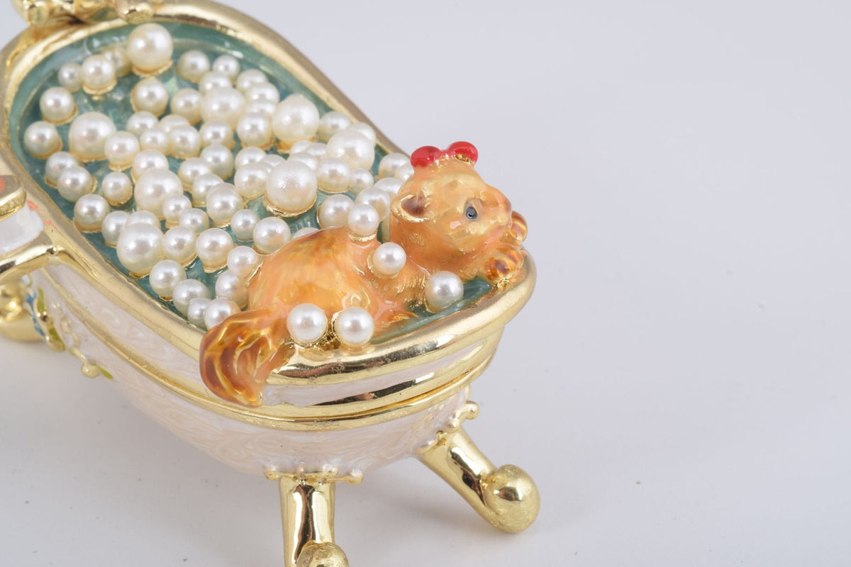 Keren Kopal Lady Cat Bath