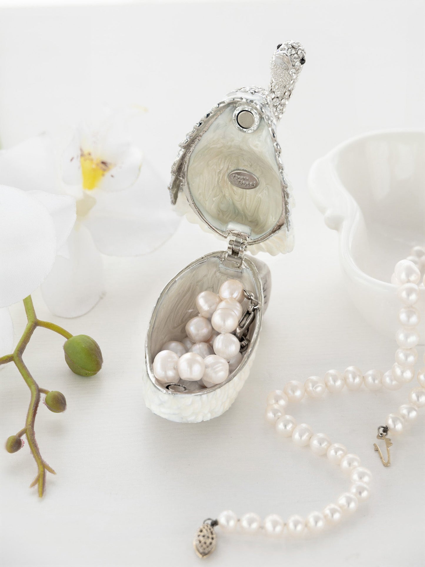 Keren Kopal White Swan with crystal neck