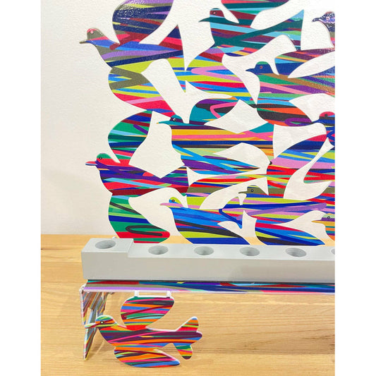 דוד גרשטיין | חנוכייה יונים