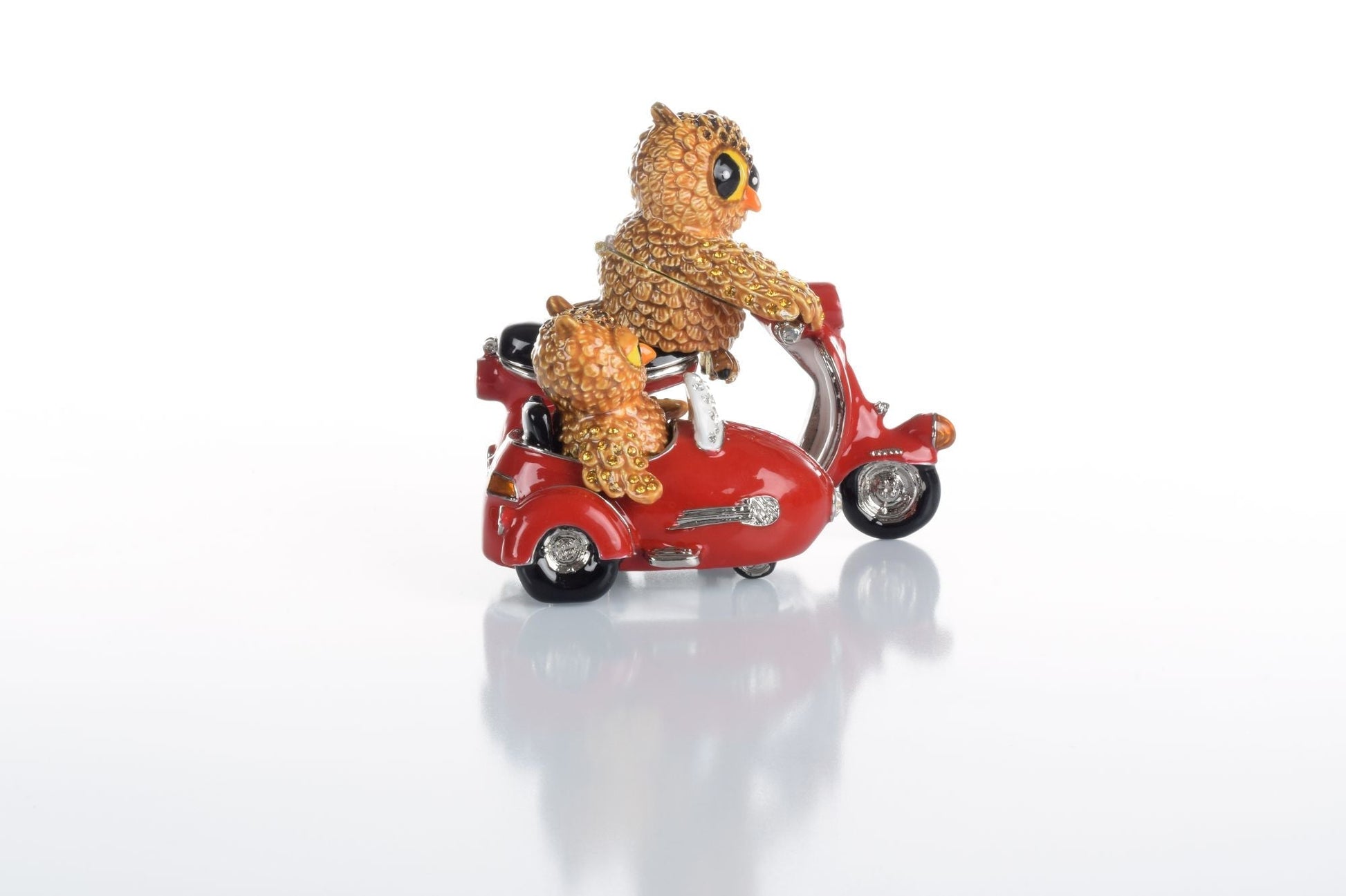 Keren Kopal Brown Owl & Owlet red bike with sidecar Limited edition 1 of 250