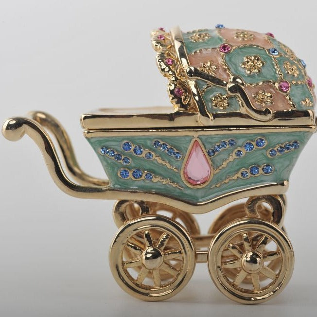 Baby Carriage - Exquisite Decor