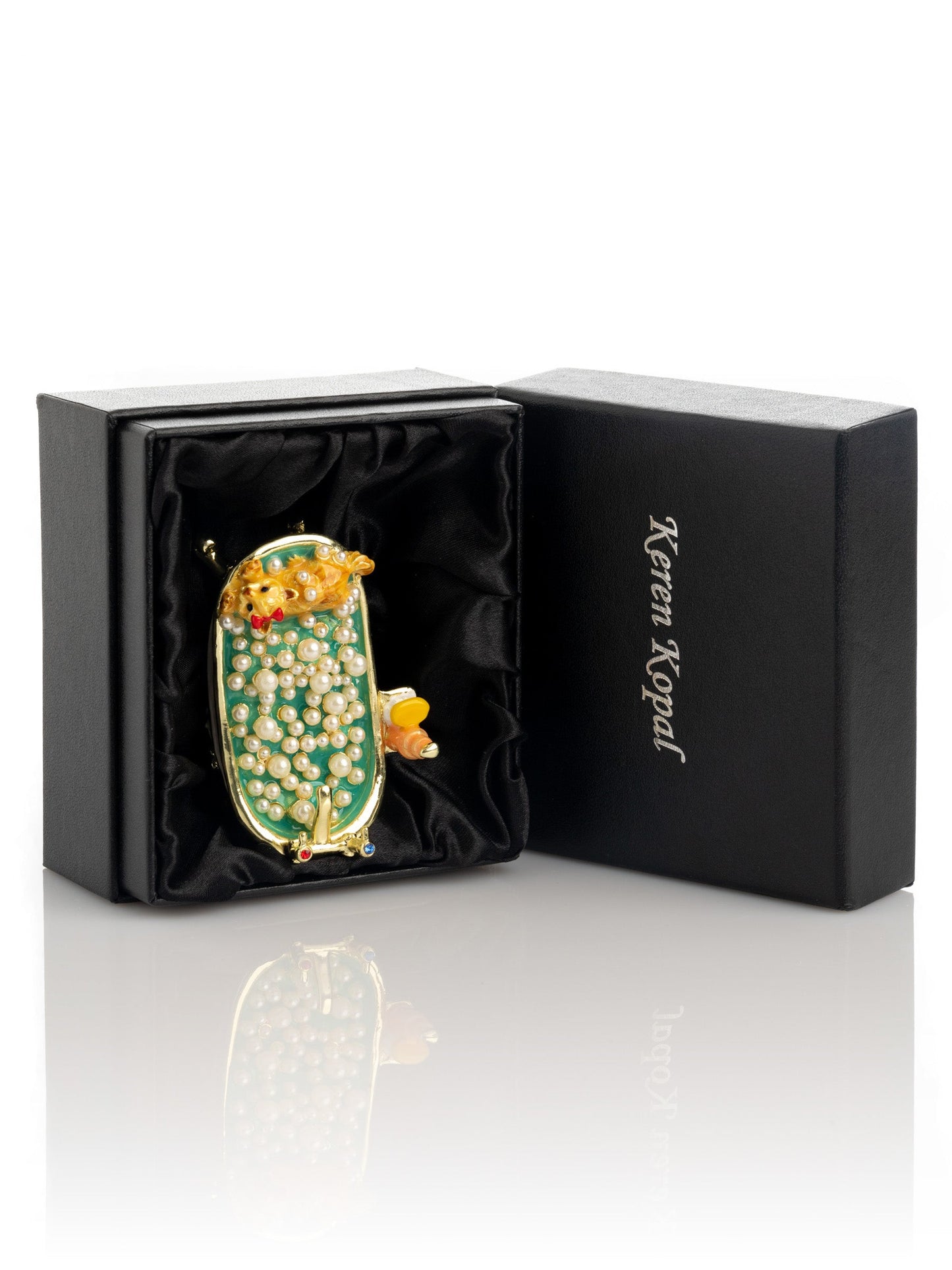 Keren Kopal Lady Cat Bath