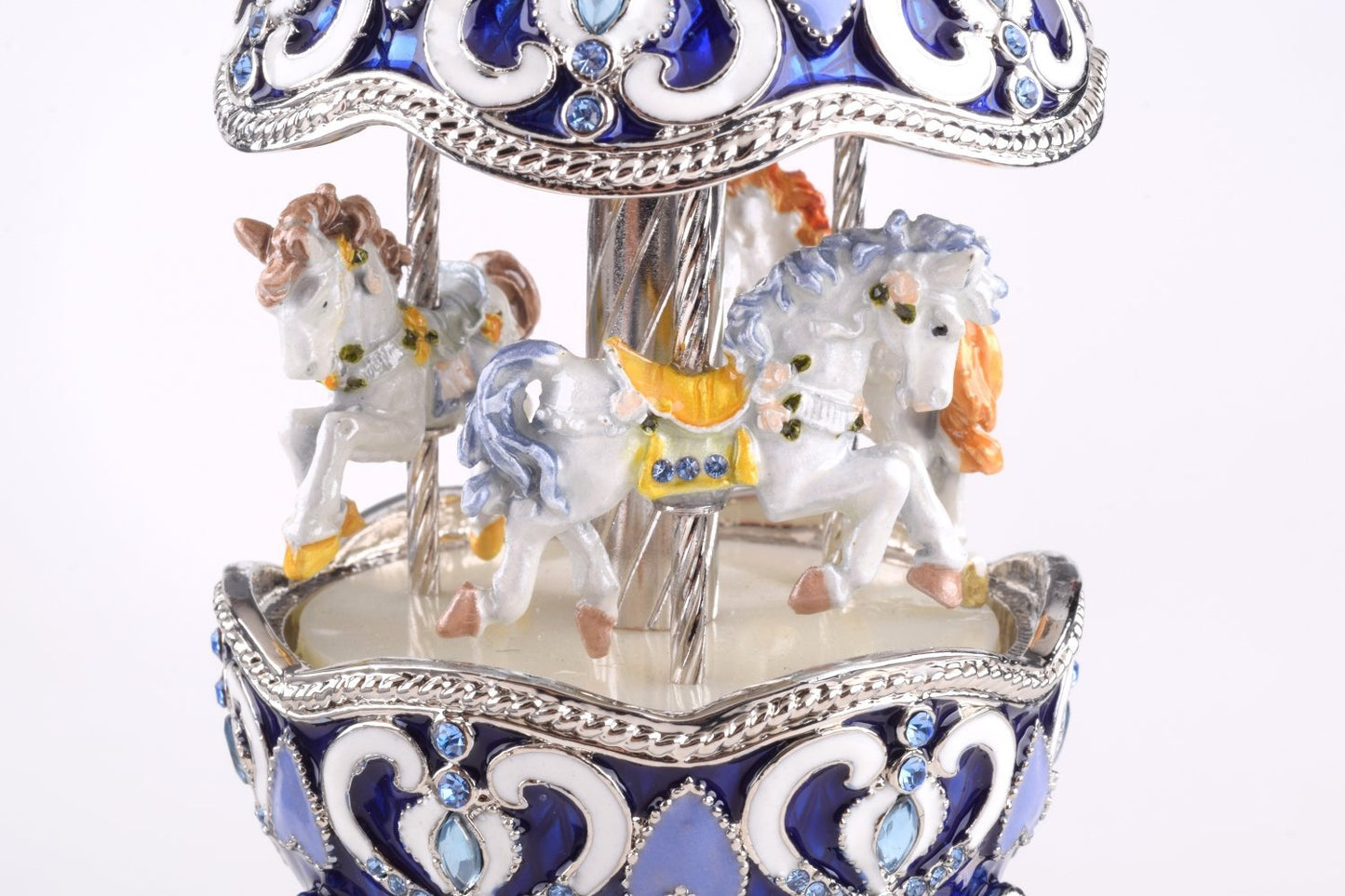 Keren Kopal Blue Wind up Musical Carousel