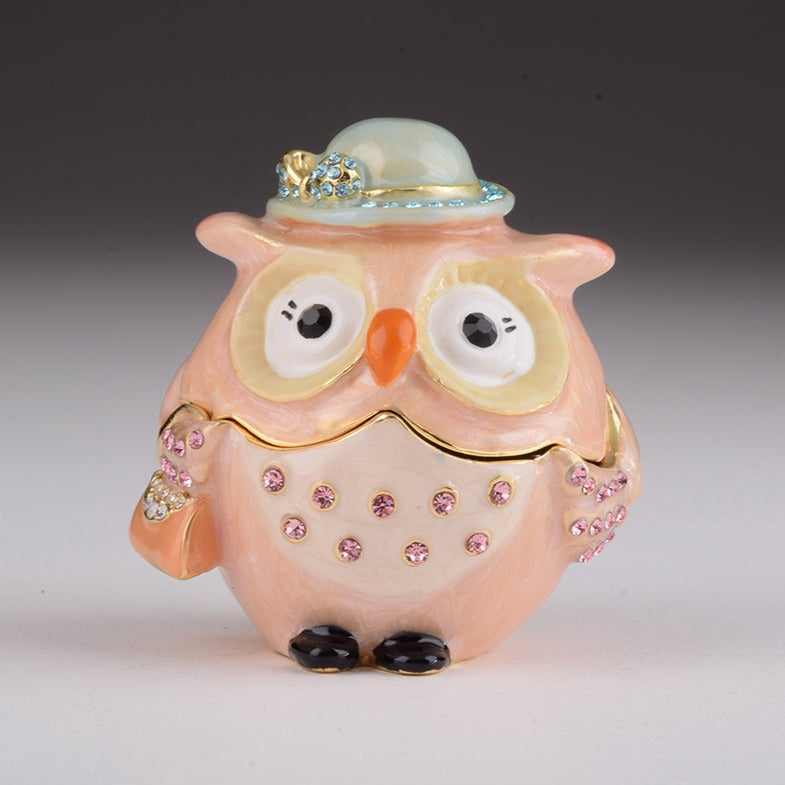 Pink Owl Lady - Exquisite Decor