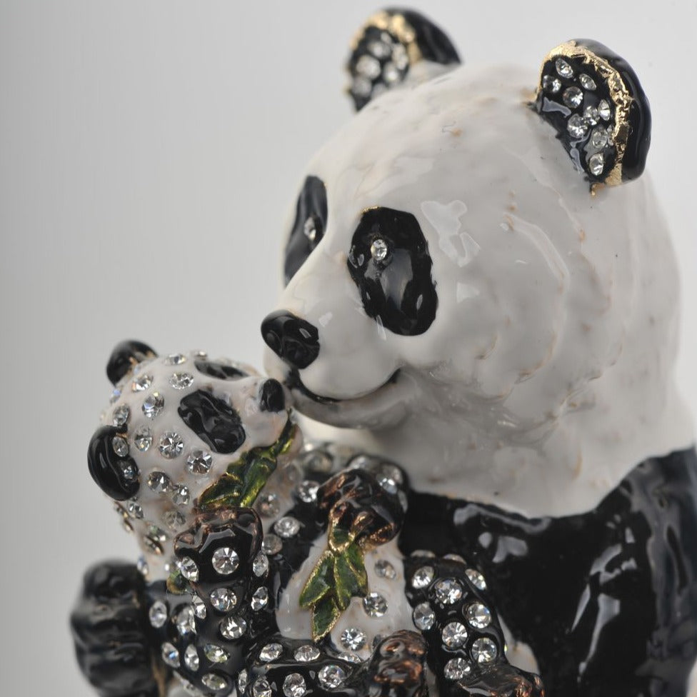 Keren Kopal Mother & Child Panda Bears