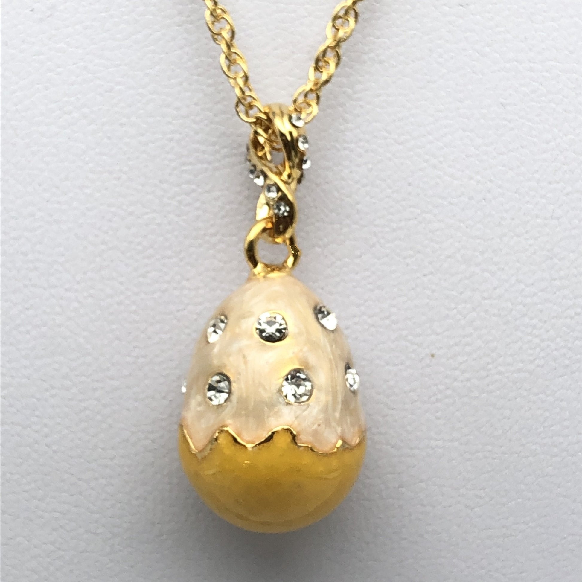 Yellow Egg Pendant Necklace - Exquisite Decor