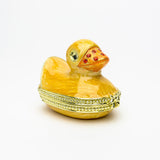 Small yellow bath duck